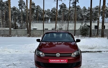 Volkswagen Polo VI (EU Market), 2011 год, 695 000 рублей, 3 фотография