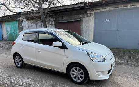 Mitsubishi Mirage VI рестайлинг, 2014 год, 750 000 рублей, 2 фотография