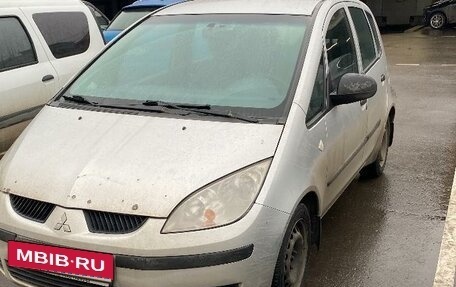 Mitsubishi Colt VI рестайлинг, 2006 год, 550 000 рублей, 5 фотография