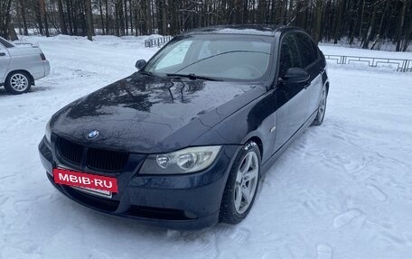 BMW 3 серия, 2005 год, 950 000 рублей, 2 фотография