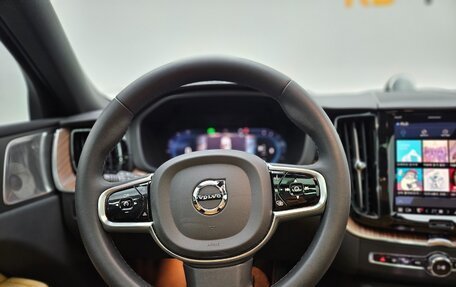 Volvo XC60 II, 2023 год, 7 100 000 рублей, 7 фотография