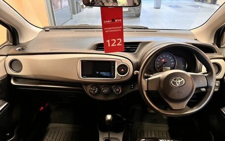 Toyota Vitz, 2012 год, 880 000 рублей, 8 фотография