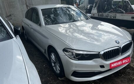 BMW 5 серия, 2018 год, 2 фотография