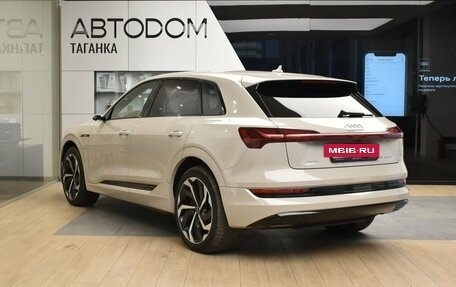 Audi e-tron I, 2021 год, 5 350 000 рублей, 5 фотография