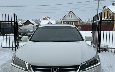 Honda Accord IX рестайлинг, 2013 год, 1 650 000 рублей, 1 фотография