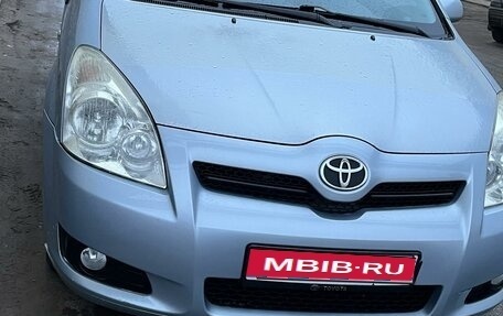 Toyota Corolla Verso I, 2008 год, 900 000 рублей, 1 фотография