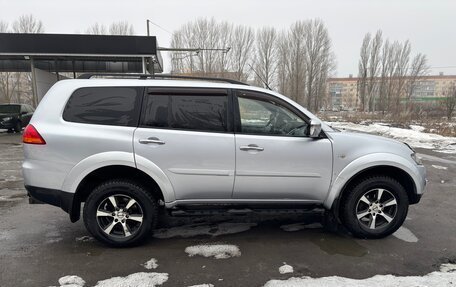 Mitsubishi Pajero Sport II рестайлинг, 2011 год, 1 550 000 рублей, 2 фотография