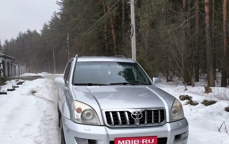 Toyota Land Cruiser Prado 120 рестайлинг, 2006 год, 1 200 000 рублей, 6 фотография