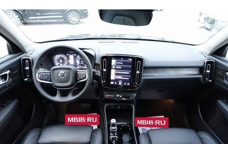 Volvo XC40 I, 2022 год, 4 940 000 рублей, 7 фотография