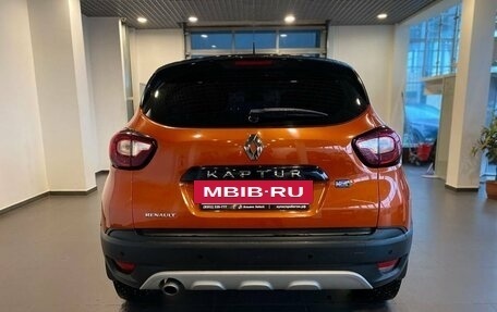 Renault Kaptur I рестайлинг, 2018 год, 1 430 000 рублей, 4 фотография