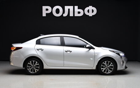 KIA Rio IV, 2021 год, 2 200 000 рублей, 6 фотография