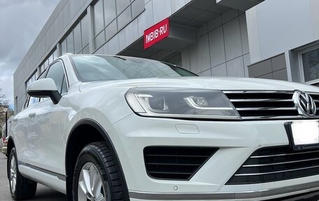 Volkswagen Touareg III, 2015 год, 3 400 000 рублей, 6 фотография