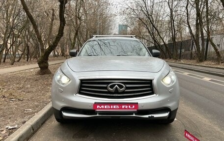 Infiniti FX II, 2012 год, 2 150 000 рублей, 3 фотография