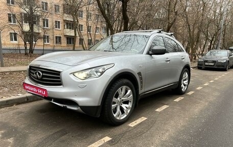 Infiniti FX II, 2012 год, 2 150 000 рублей, 11 фотография