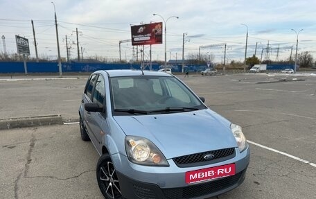 Ford Fiesta, 2006 год, 600 000 рублей, 3 фотография