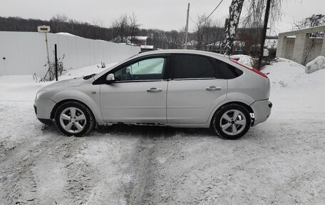 Ford Focus II рестайлинг, 2007 год, 330 000 рублей, 4 фотография