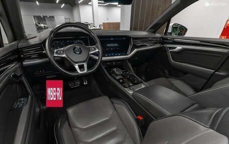 Volkswagen Touareg III, 2019 год, 6 350 000 рублей, 10 фотография