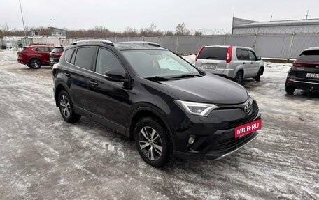 Toyota RAV4, 2018 год, 2 656 000 рублей, 4 фотография