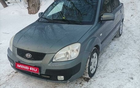 KIA Rio II, 2007 год, 573 999 рублей, 1 фотография