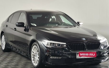 BMW 5 серия, 2018 год, 3 290 000 рублей, 3 фотография