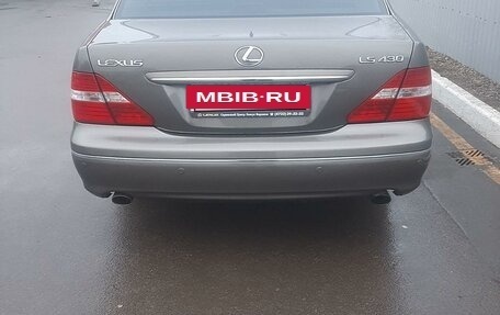 Lexus LS III, 2004 год, 2 000 000 рублей, 6 фотография