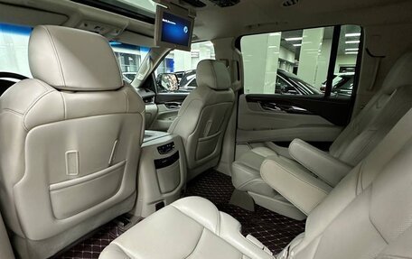 Cadillac Escalade IV, 2015 год, 4 999 000 рублей, 13 фотография