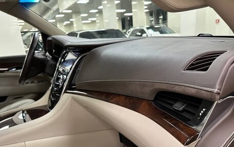 Cadillac Escalade IV, 2015 год, 4 999 000 рублей, 18 фотография