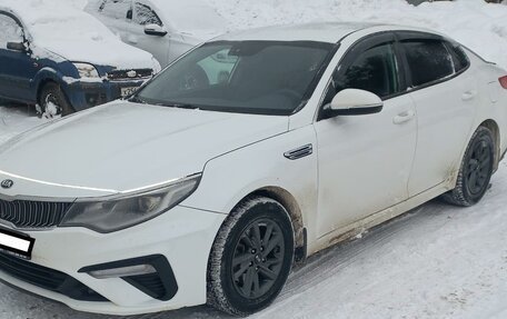 KIA Optima IV, 2018 год, 1 500 000 рублей, 2 фотография