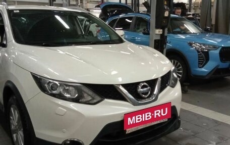 Nissan Qashqai, 2017 год, 1 830 000 рублей, 2 фотография