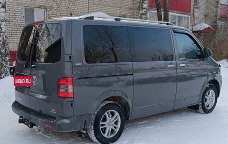 Volkswagen Transporter T5 рестайлинг, 2012 год, 1 799 000 рублей, 2 фотография