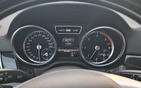 Mercedes-Benz GL-Класс, 2013 год, 3 200 000 рублей, 4 фотография