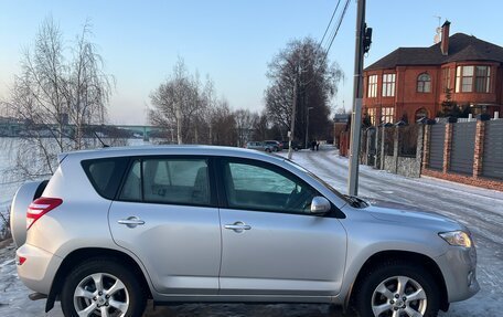 Toyota RAV4, 2010 год, 1 720 000 рублей, 4 фотография