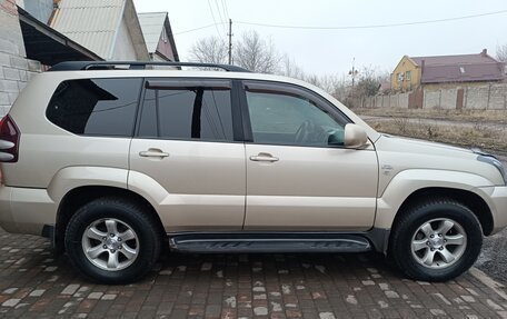 Toyota Land Cruiser Prado 120 рестайлинг, 2007 год, 2 450 000 рублей, 3 фотография