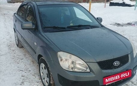 KIA Rio II, 2007 год, 573 999 рублей, 2 фотография