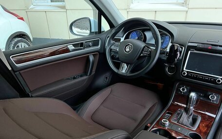 Volkswagen Touareg III, 2014 год, 2 740 000 рублей, 10 фотография