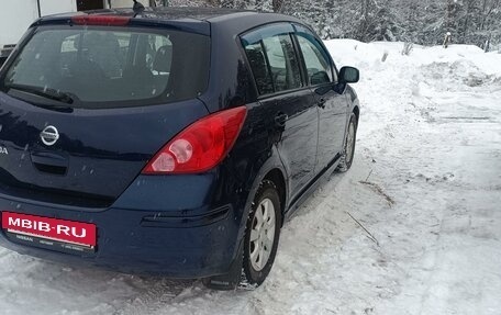 Nissan Tiida, 2011 год, 700 000 рублей, 11 фотография