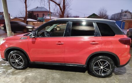 Suzuki Vitara II рестайлинг, 2019 год, 2 050 000 рублей, 4 фотография