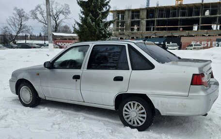 Daewoo Nexia I рестайлинг, 2010 год, 220 000 рублей, 4 фотография