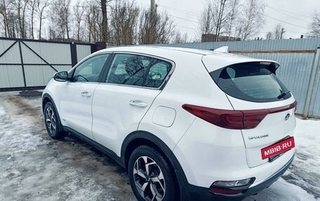 KIA Sportage IV рестайлинг, 2021 год, 2 100 000 рублей, 5 фотография