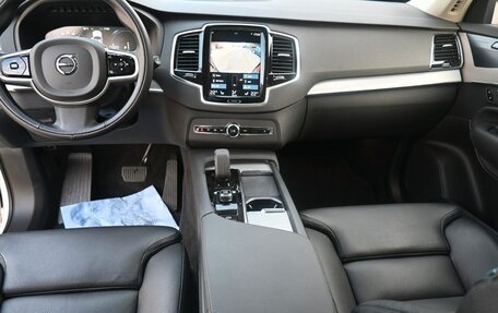 Volvo XC90 II рестайлинг, 2021 год, 6 900 000 рублей, 8 фотография