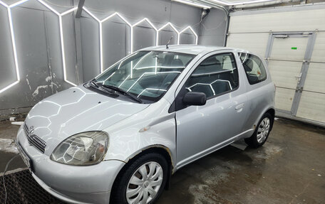 Toyota Yaris I рестайлинг, 2001 год, 320 000 рублей, 6 фотография