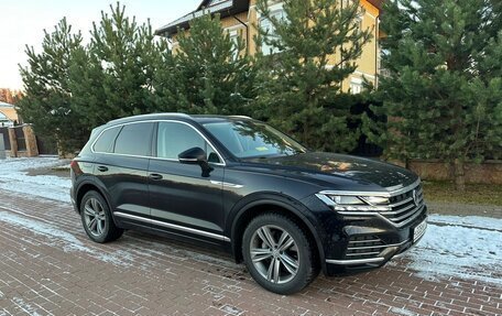 Volkswagen Touareg III, 2019 год, 5 100 000 рублей, 3 фотография