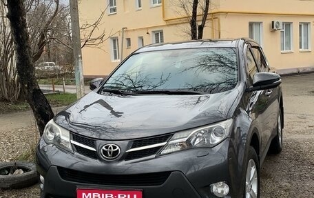 Toyota RAV4, 2013 год, 1 900 000 рублей, 1 фотография