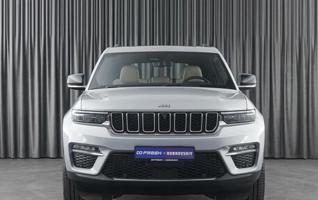 Jeep Grand Cherokee, 2023 год, 8 990 000 рублей, 3 фотография