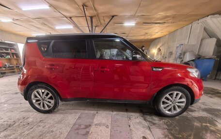 KIA Soul II рестайлинг, 2018 год, 1 500 000 рублей, 2 фотография