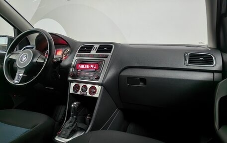 Volkswagen Polo VI (EU Market), 2013 год, 747 000 рублей, 7 фотография