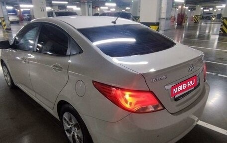 Hyundai Solaris II рестайлинг, 2015 год, 1 270 000 рублей, 8 фотография