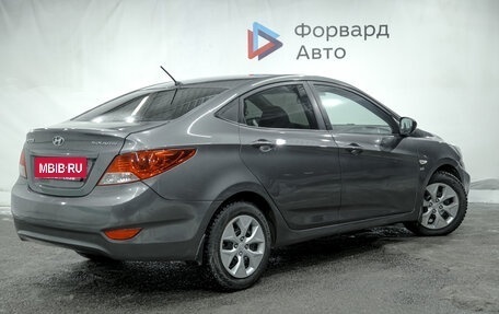 Hyundai Solaris II рестайлинг, 2012 год, 720 000 рублей, 5 фотография