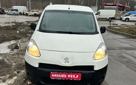 Peugeot Partner II рестайлинг 2, 2014 год, 760 000 рублей, 1 фотография