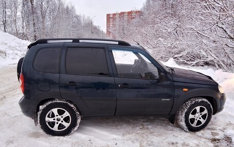 Chevrolet Niva I рестайлинг, 2010 год, 510 000 рублей, 11 фотография